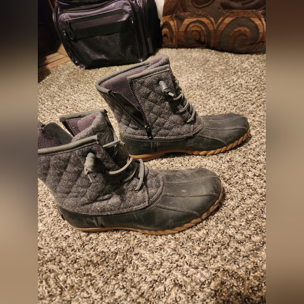 Gray and Black Duck Boots - Picture 2 of 6
